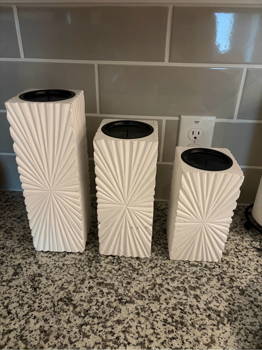 White Textured Ceramic Vase Set with Sunburst Design - 3 Piece